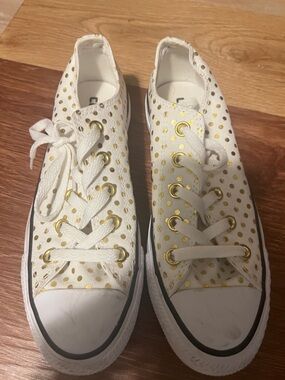 Converse White Kids Sneakers with Gold Polka Dots